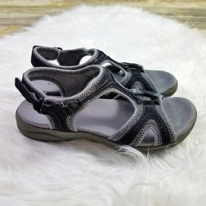 clarks in motion jump